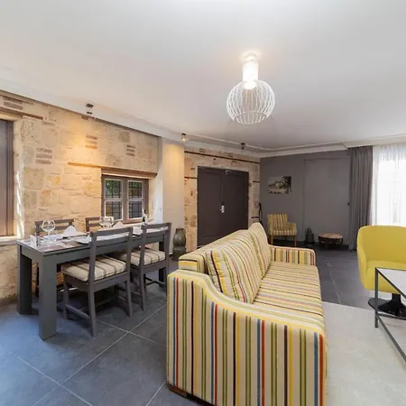 Lägenhet Modern And Fully Furnished Flat In Antalya