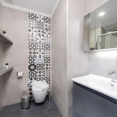 アパート Modern And Fully Furnished Flat In
