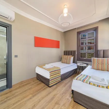 Modern And Fully Furnished Flat In * アンタルヤ